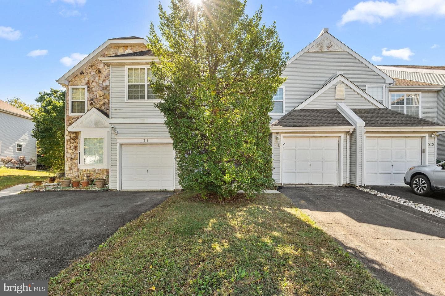 52 Yorkshire Drive photo 1