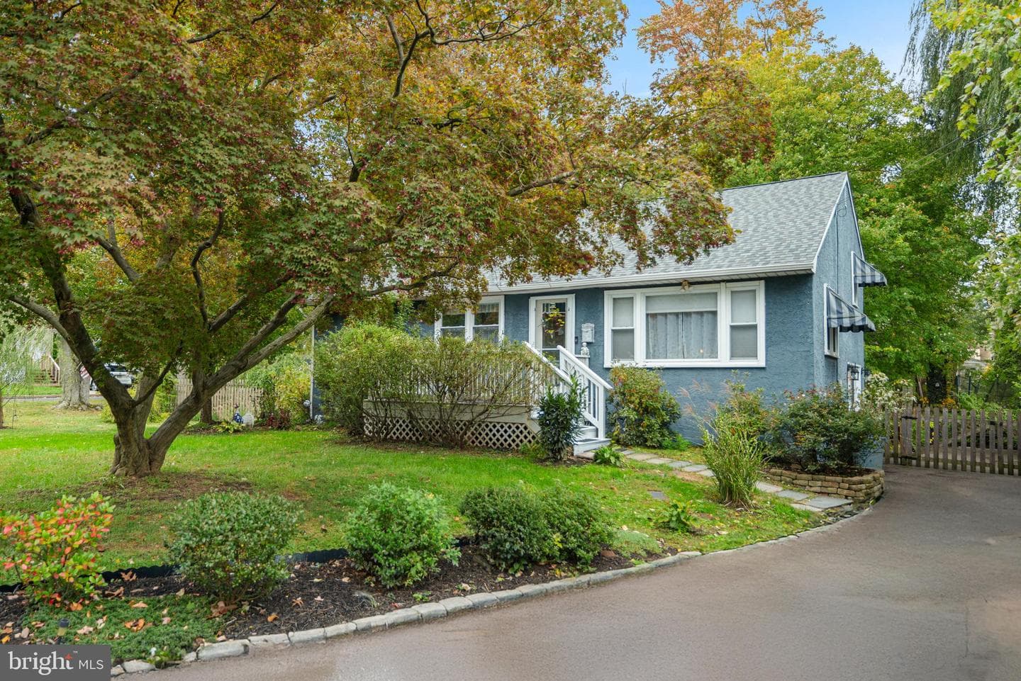 472 4th Avenue photo 1