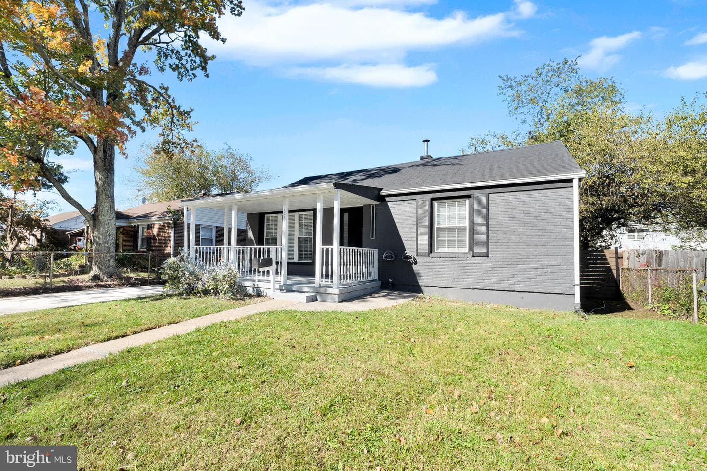 5711 Mustang Street photo 1