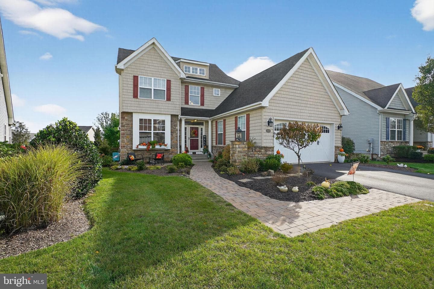 1351 Creekside Lane photo 1