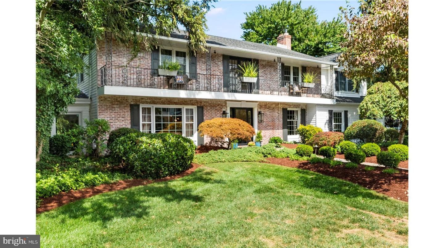 888 Gainsway Road photo 1
