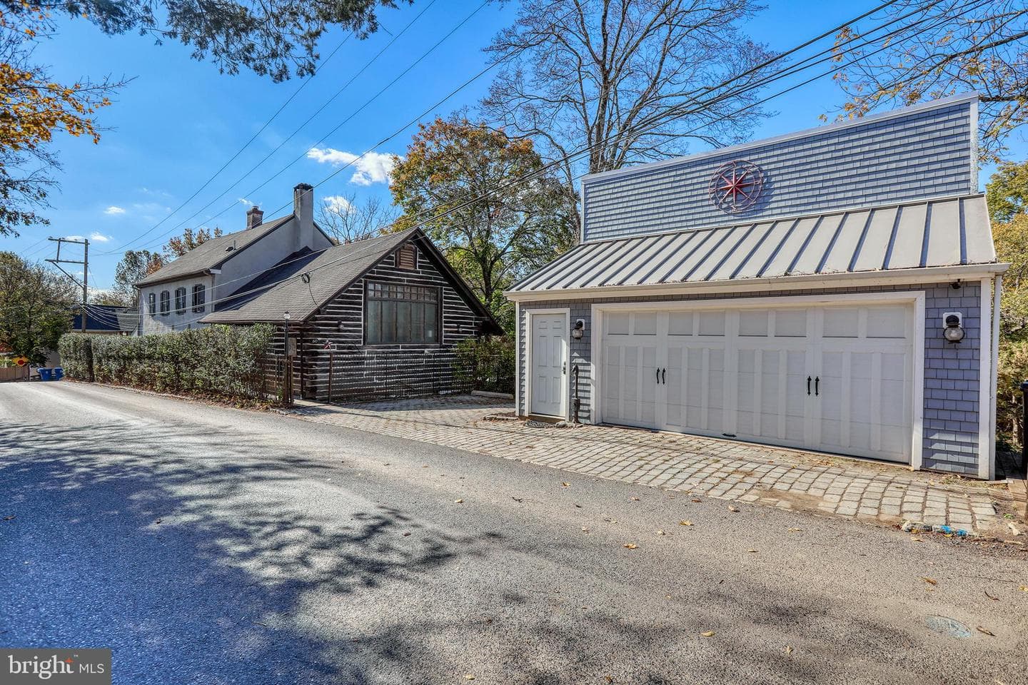 60 Quarry Road photo 1