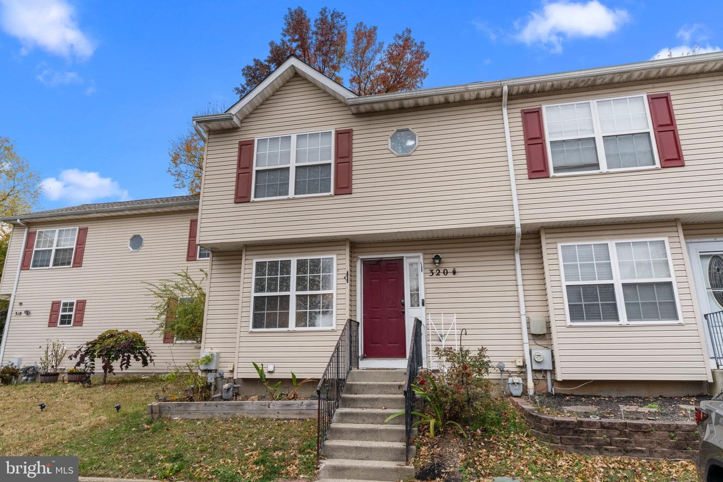 320 Melvin Avenue N #N photo 1