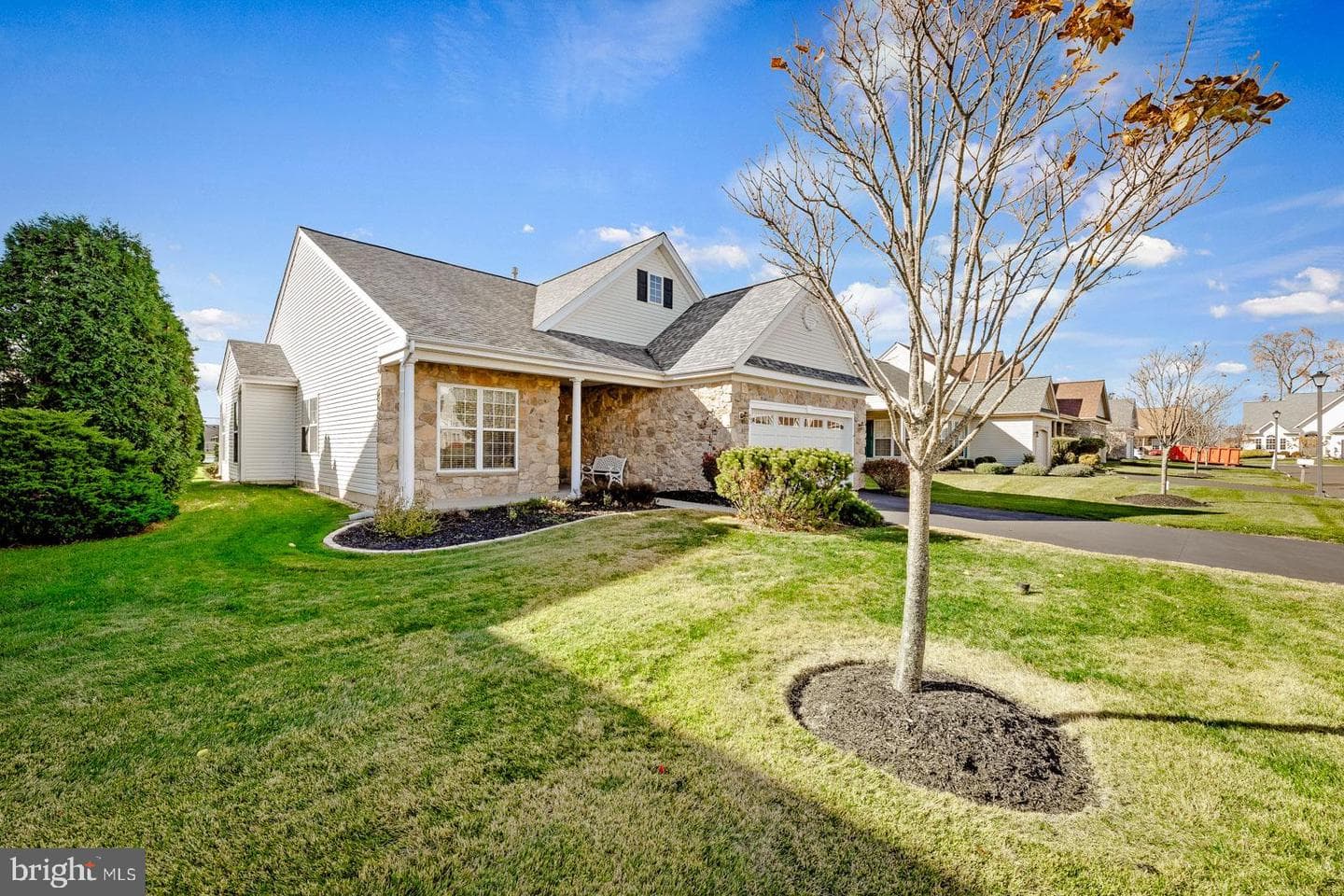 407 Maryjoe Way photo 1