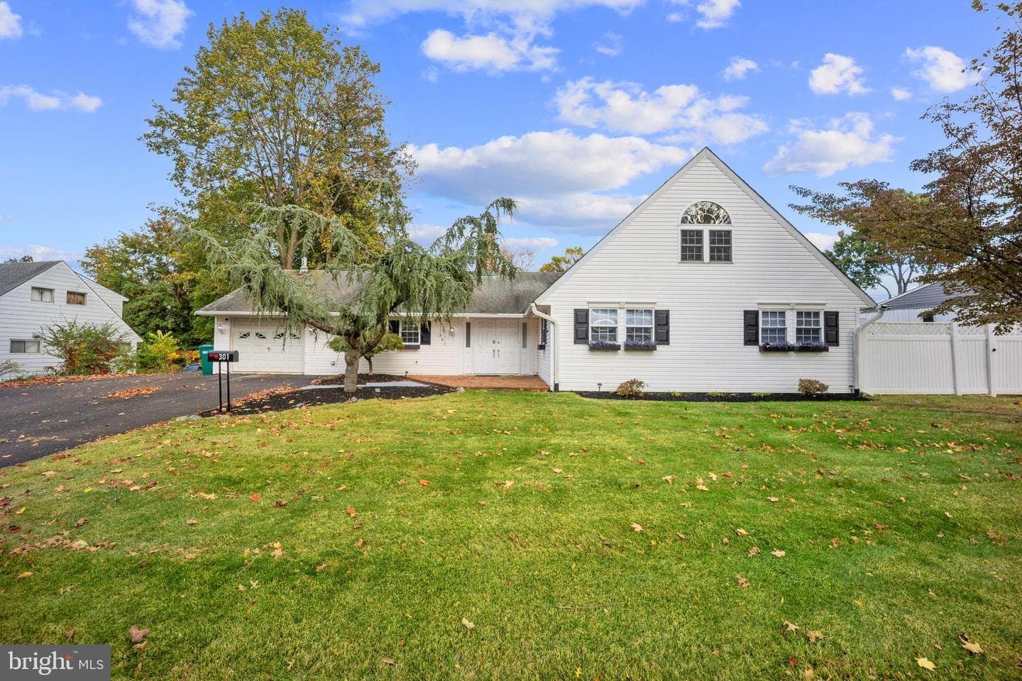 301 Snowball Drive photo 1