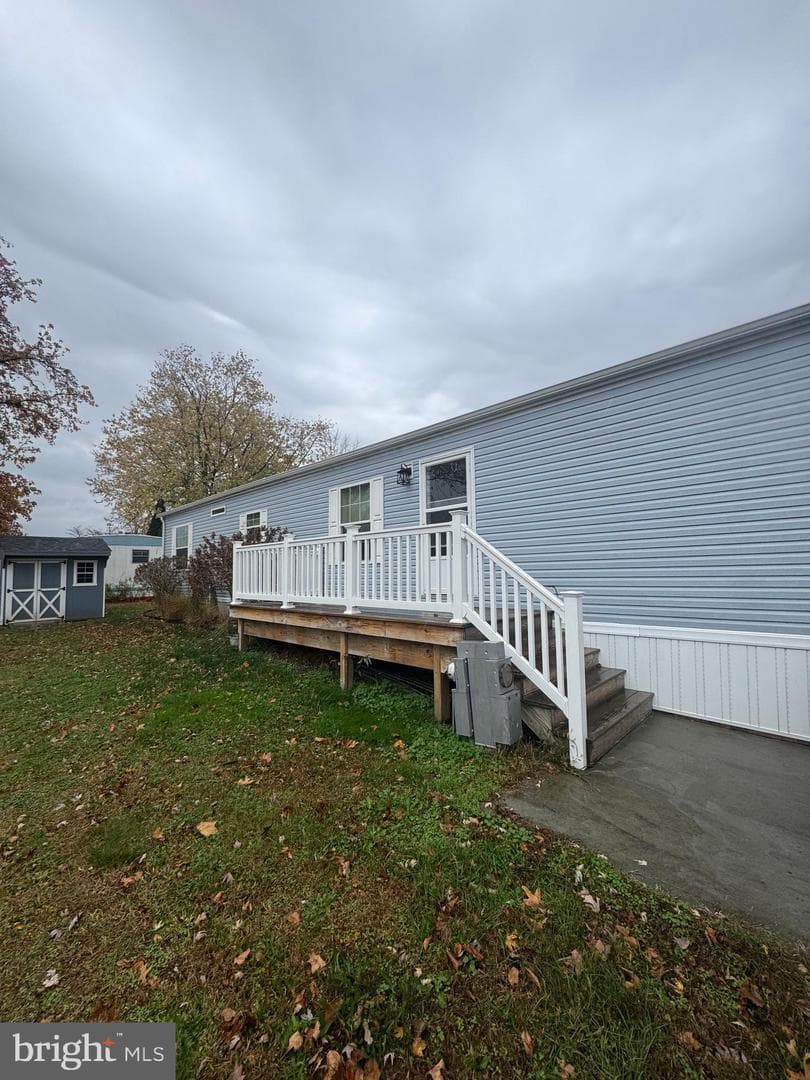 5057 Grace Drive photo 1