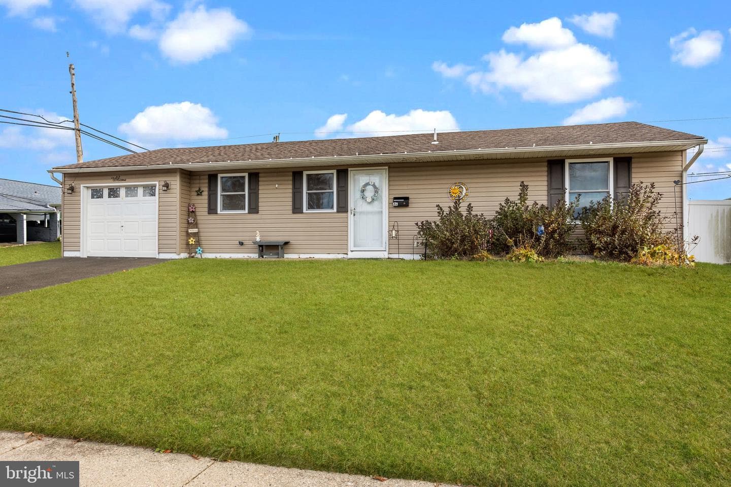 179 Crabtree Drive photo 1