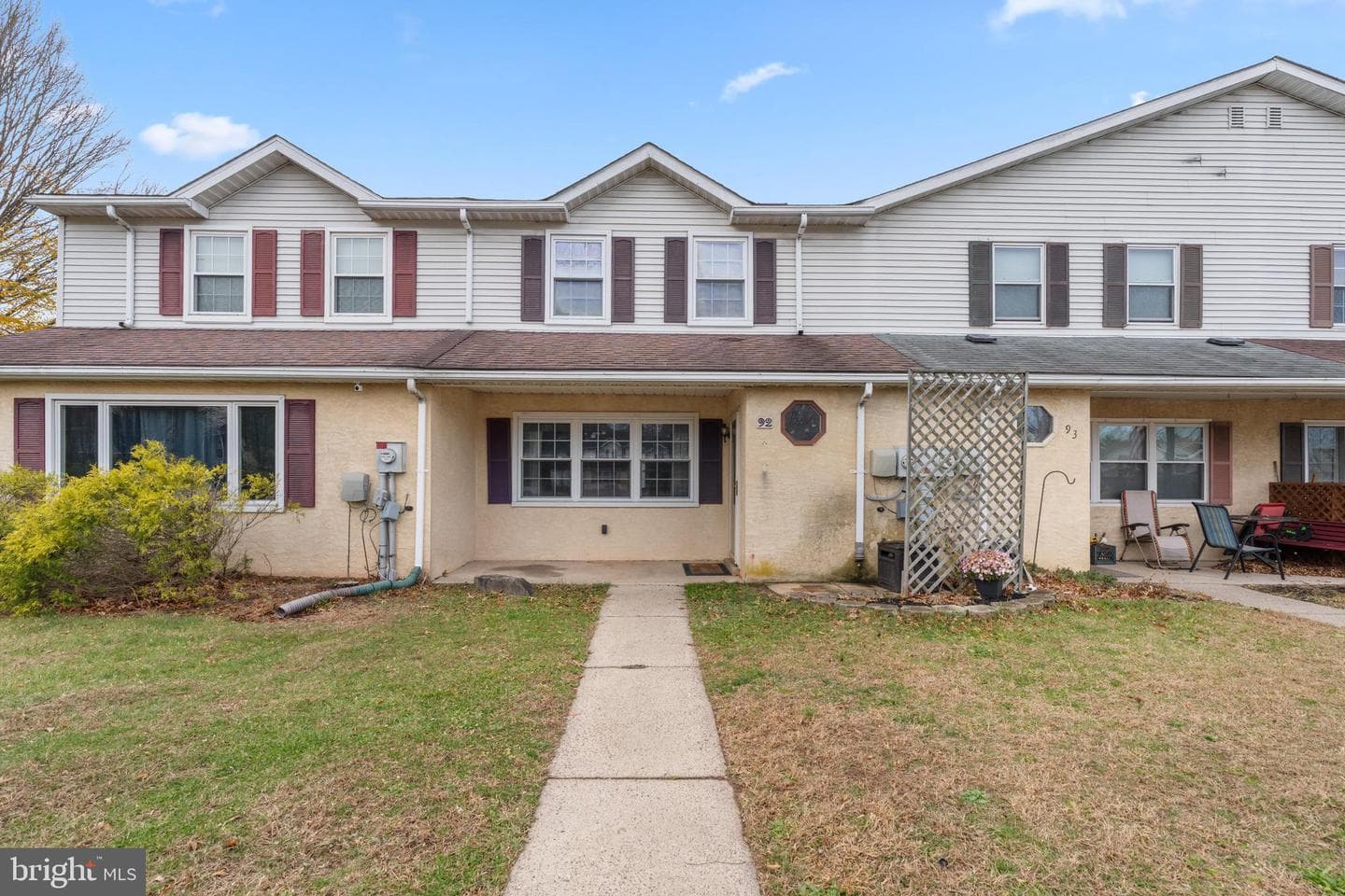 92 Laurel Court photo 1