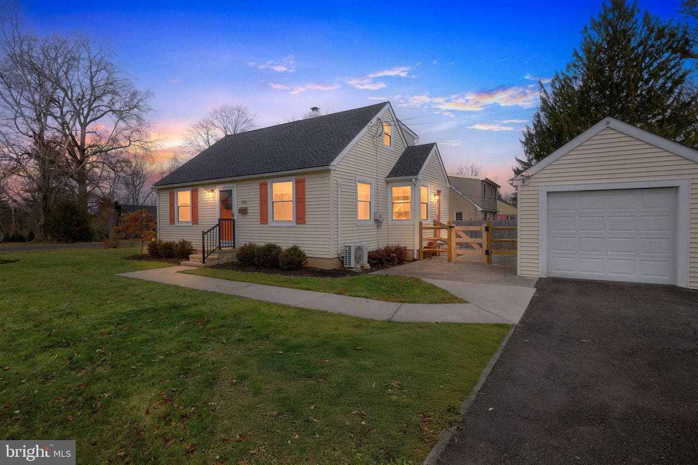 143 Myers Drive photo 1