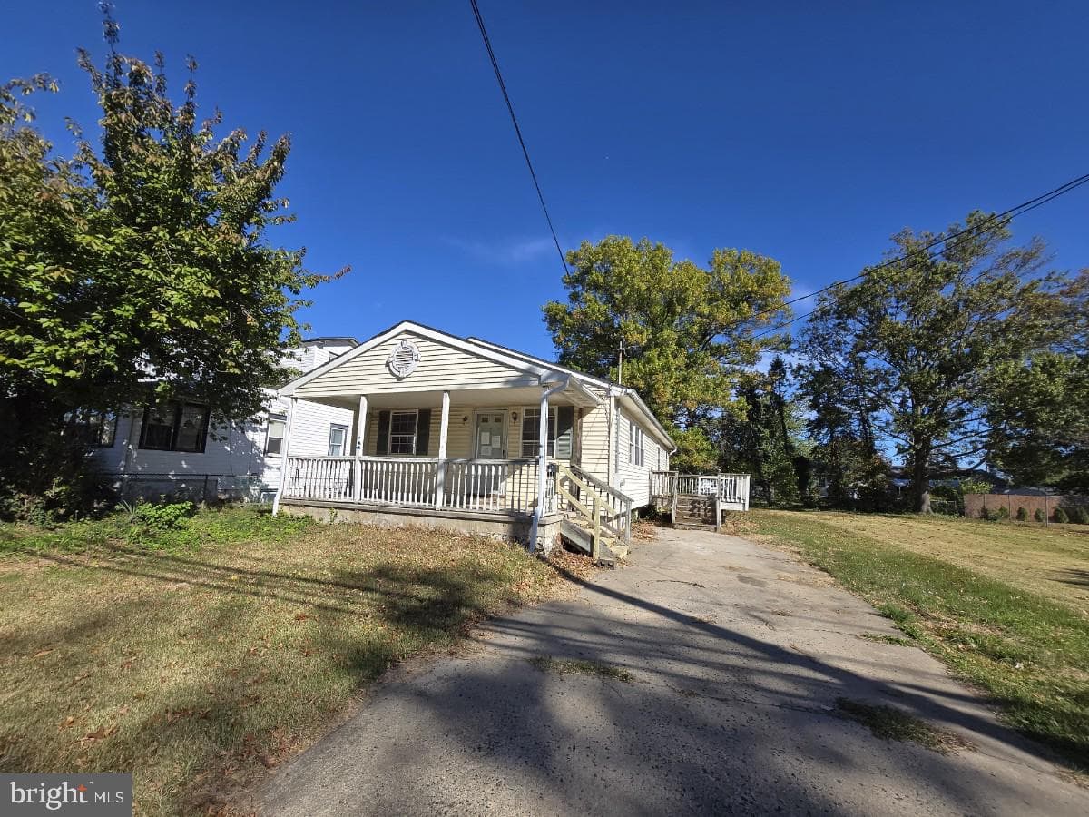 316 Newport Road photo 1