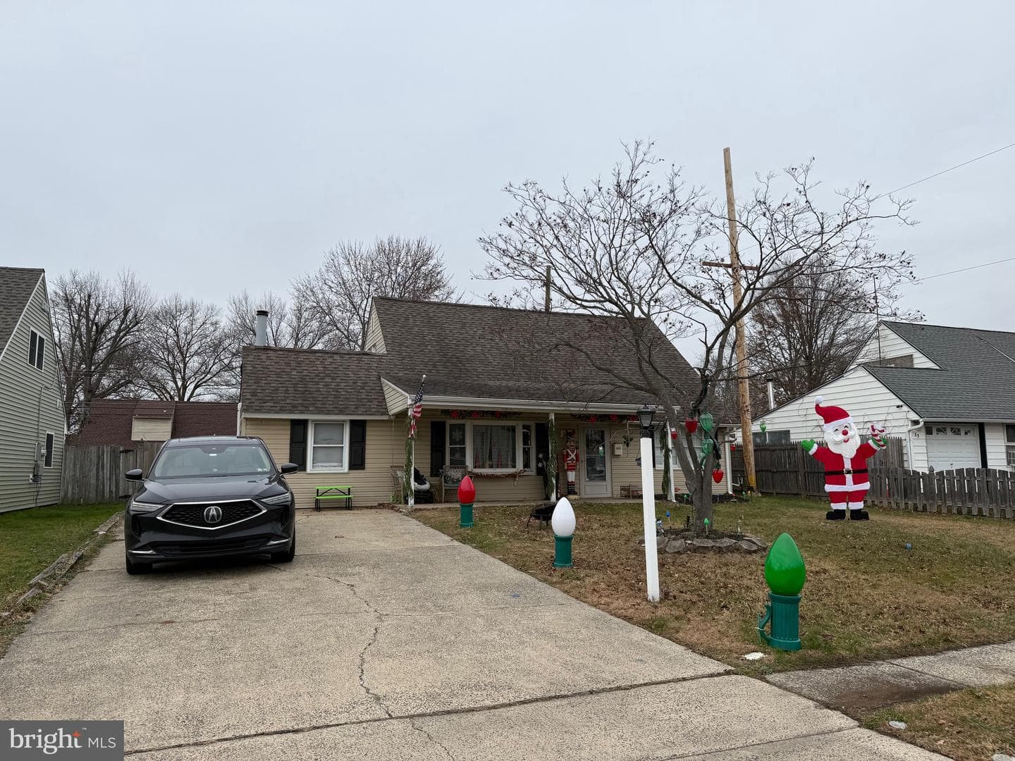 83 Indigo Road photo 1