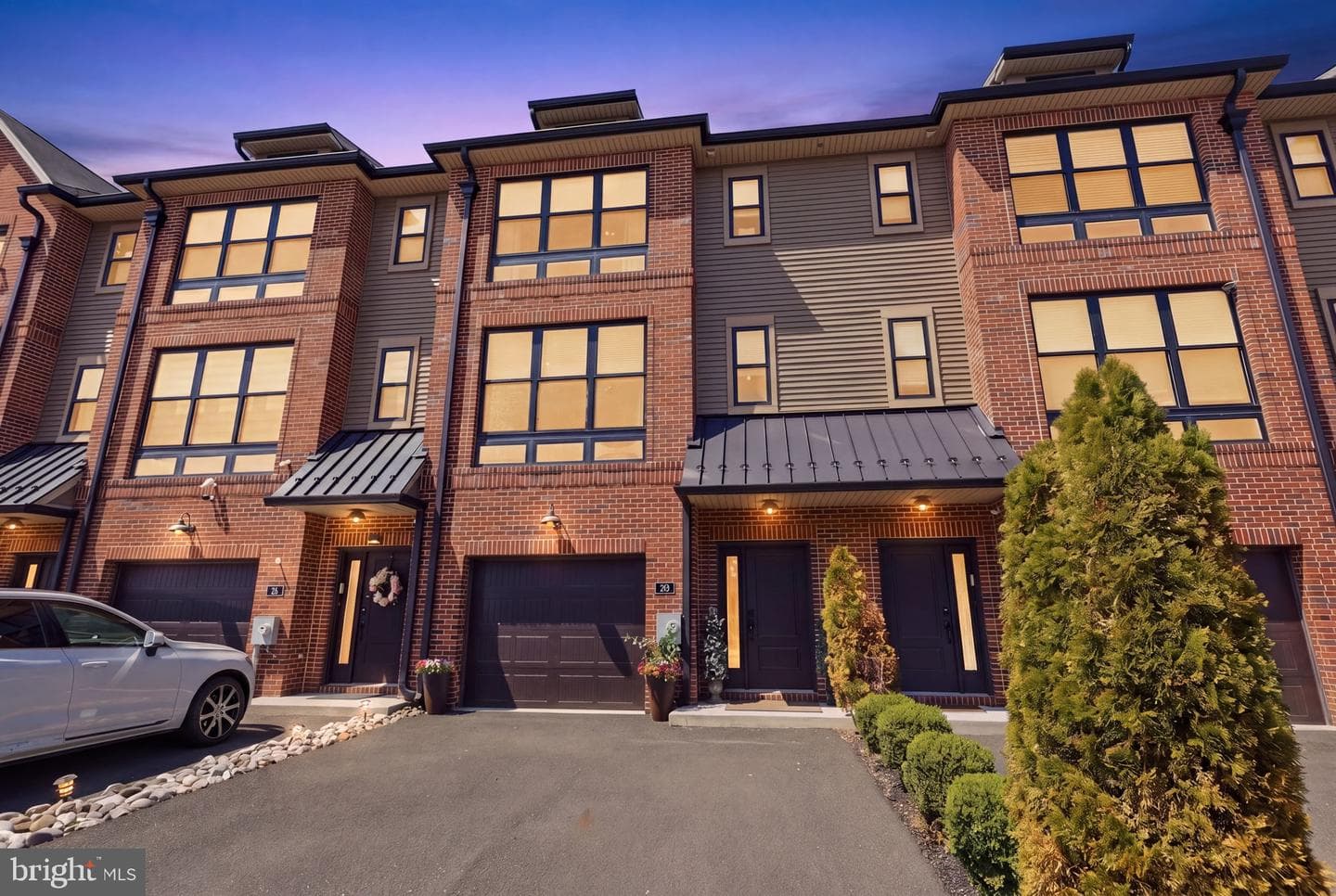 20 Sienna Place
