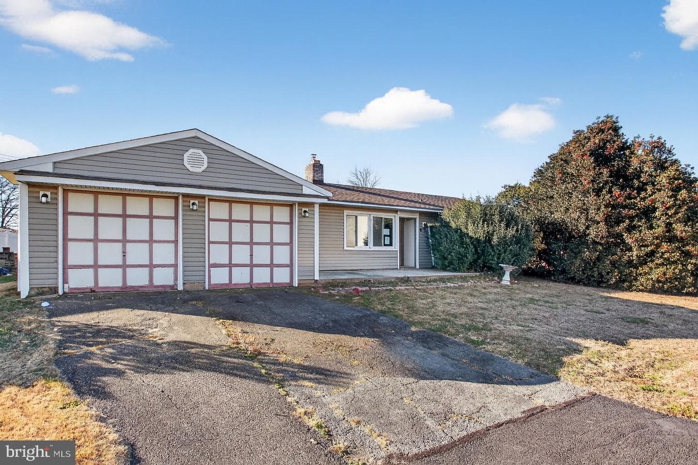 6 Field Lane photo 1