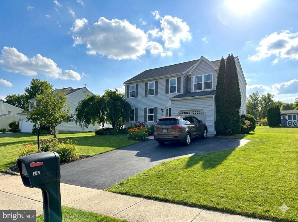 136 Woodview Drive photo 1