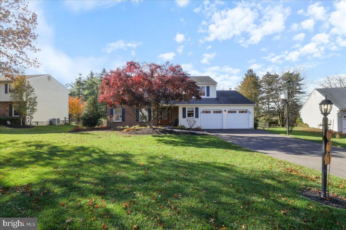 244 Holly Drive photo 1