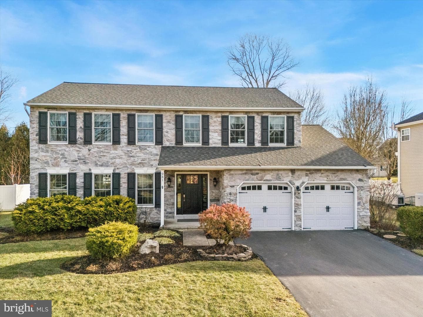 981 Scarlet Oak Drive photo 1