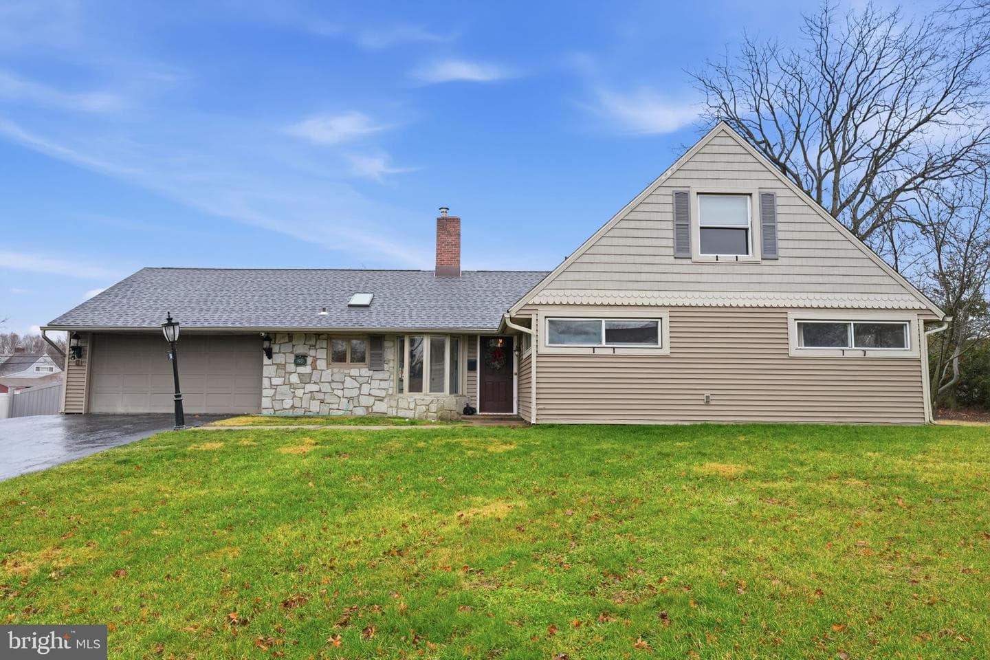 80 Silverspruce Road photo 1