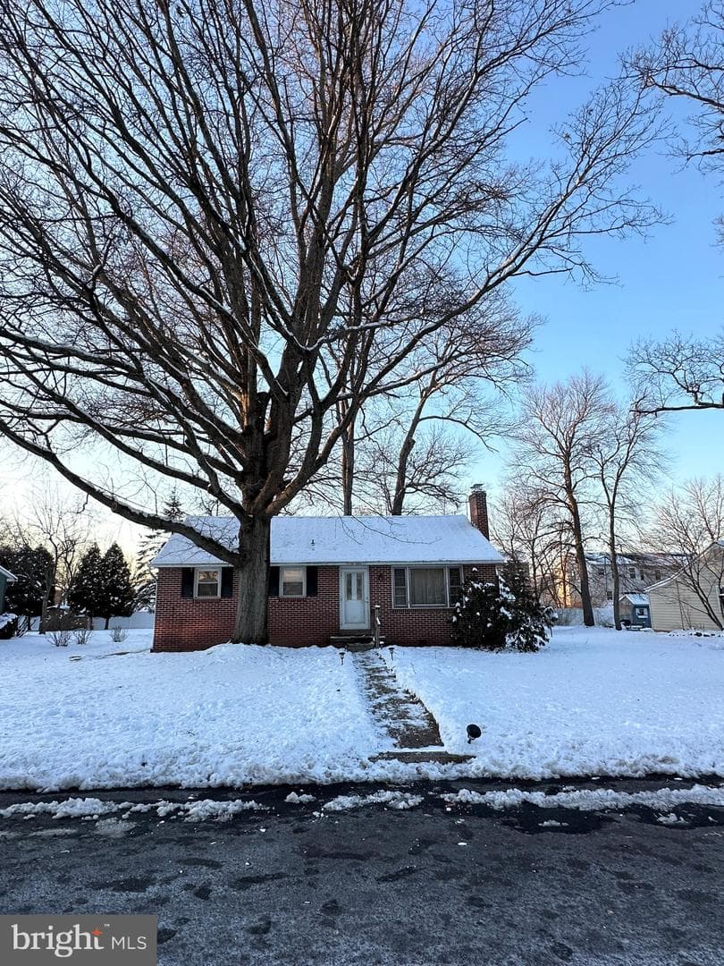 412 Grandview Avenue photo 1
