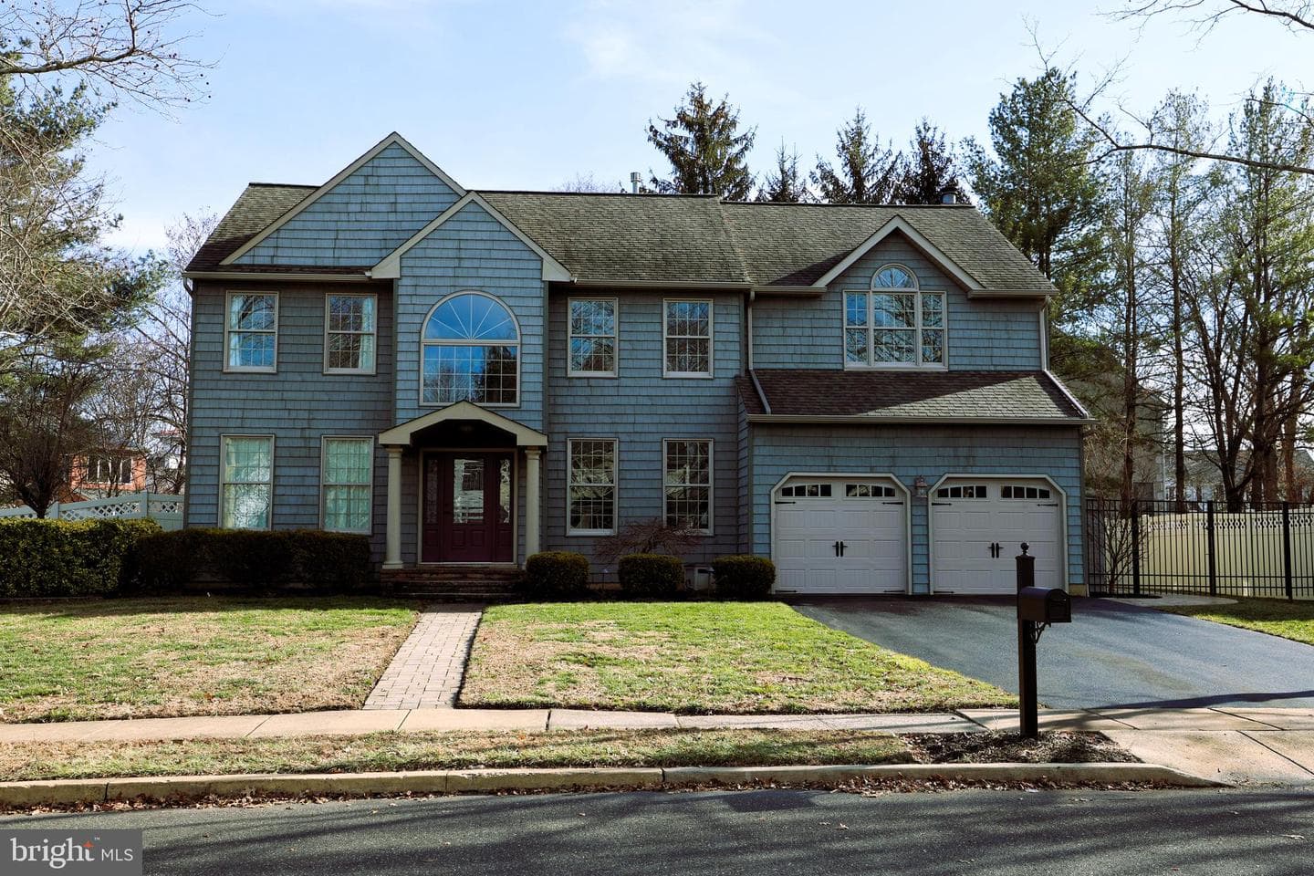 112 Steeplechase Drive photo 1