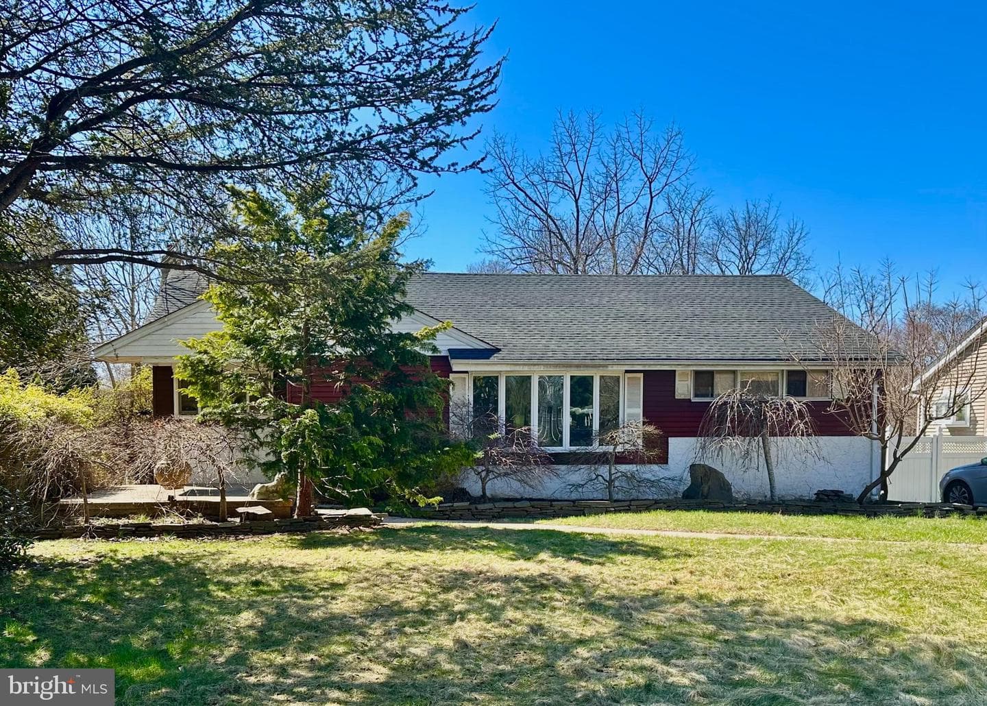 35 Fairway Drive photo 1
