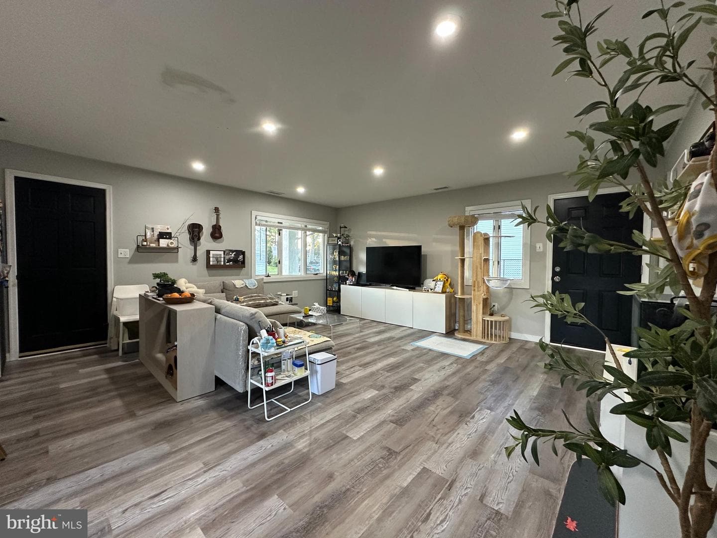 28 Outlook Lane