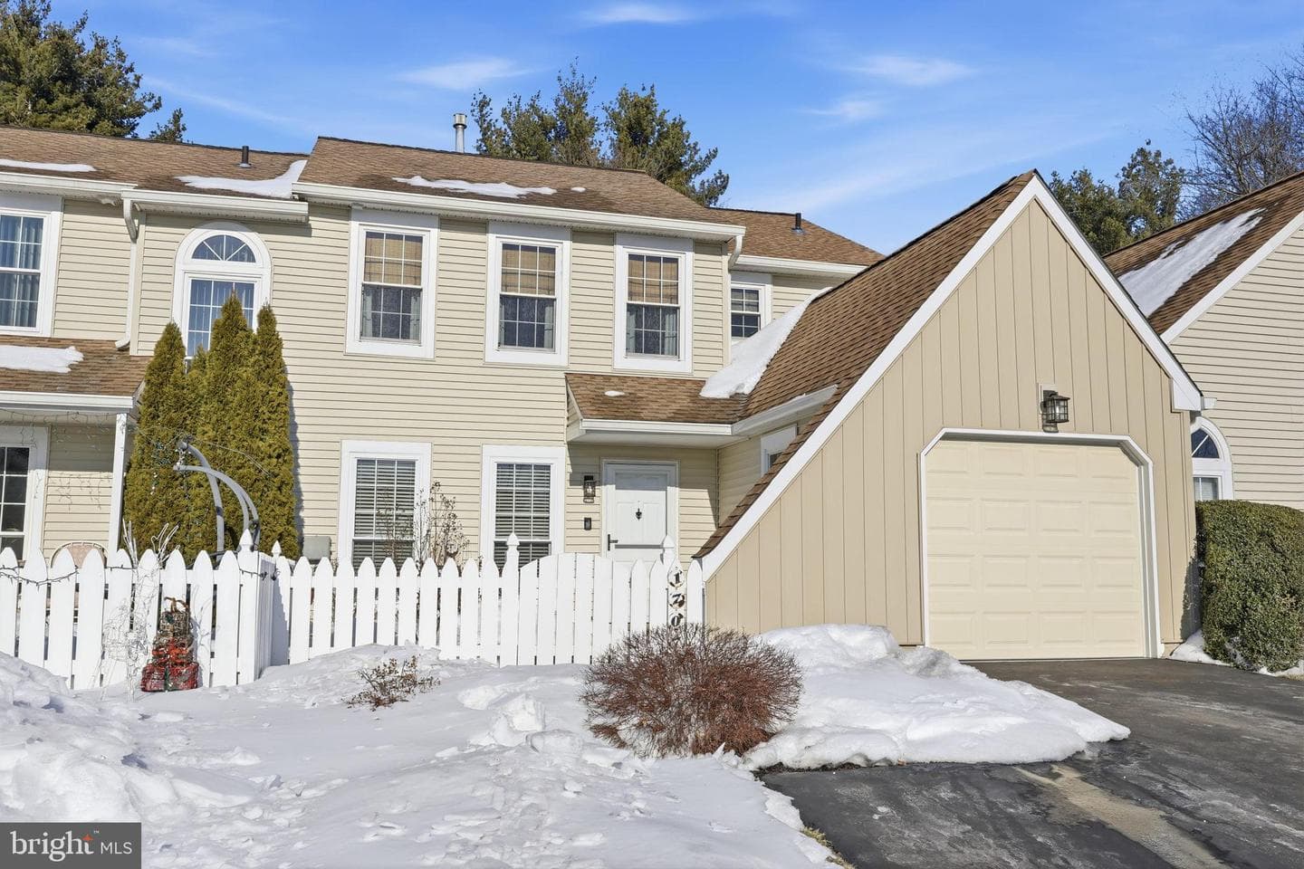 1707 Fredendall Circle photo 1
