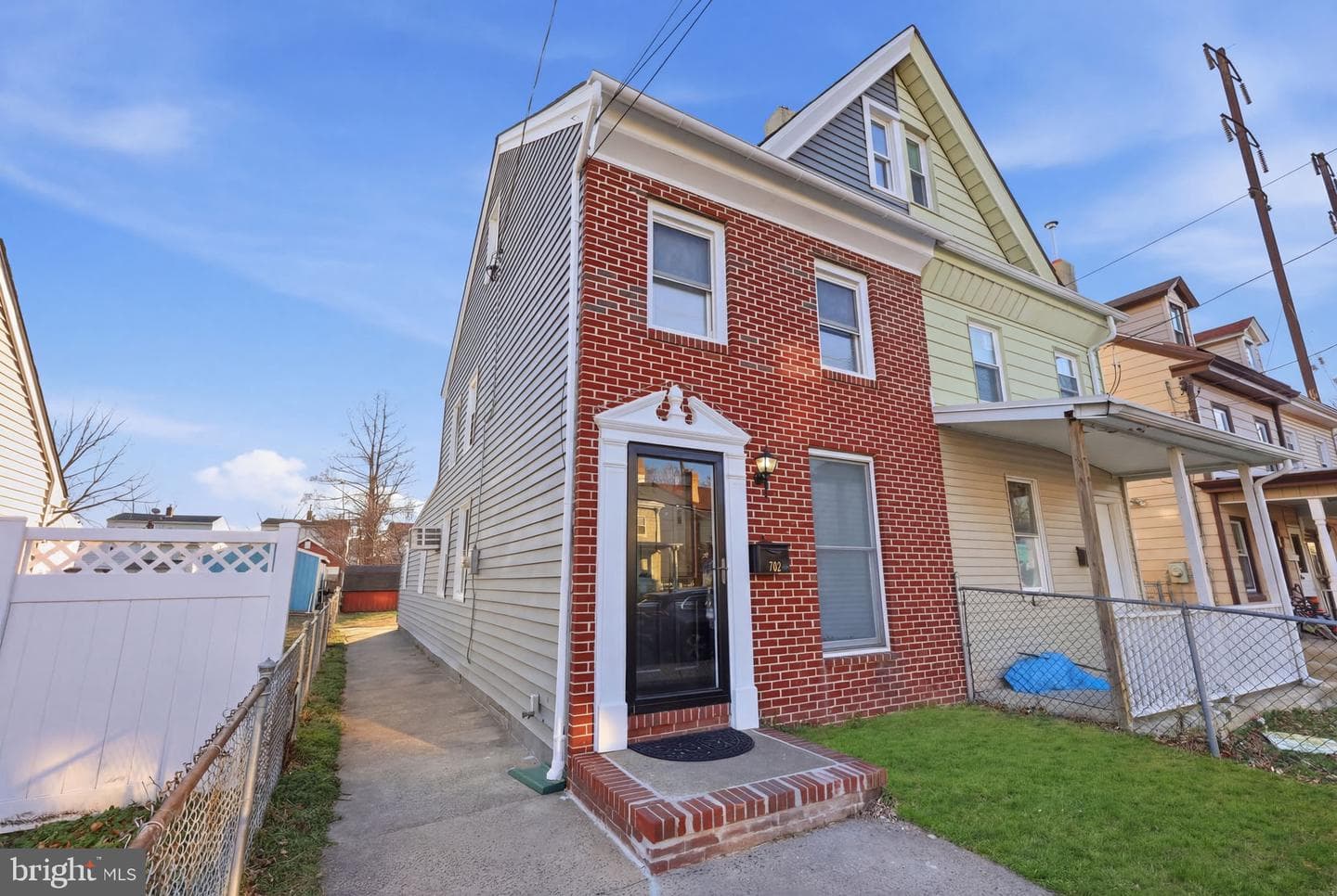 702 Corson Street photo 1