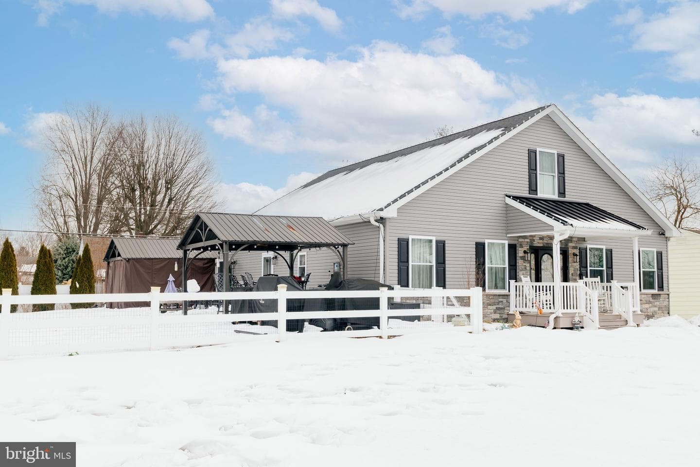 100 Elderberry Drive photo 1