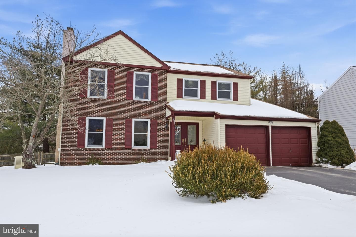 297 Cliveden Drive photo 1