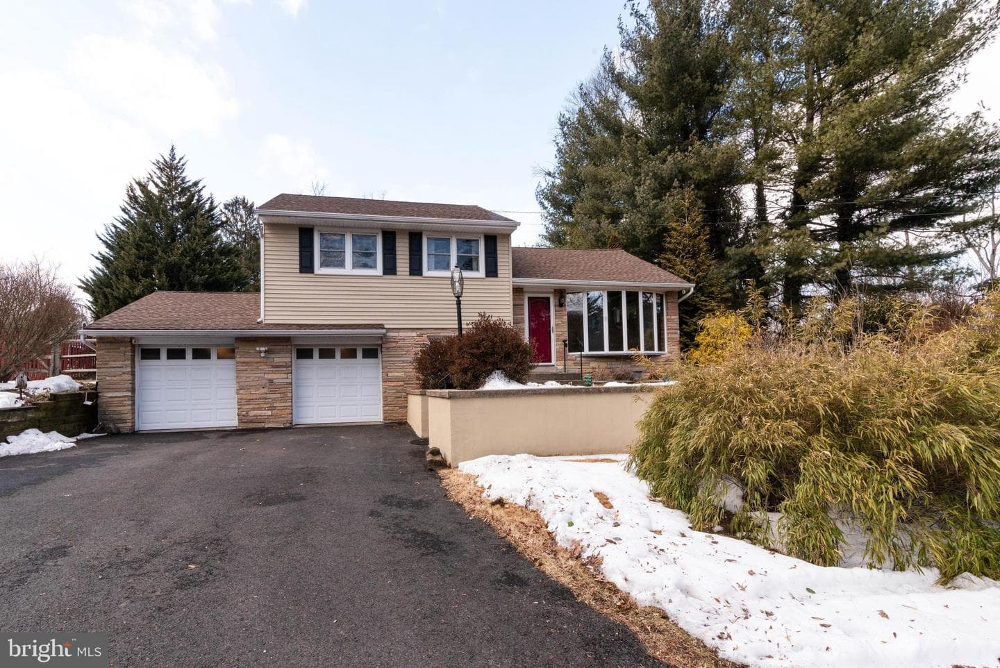 106 S Shady Retreat Road photo 1