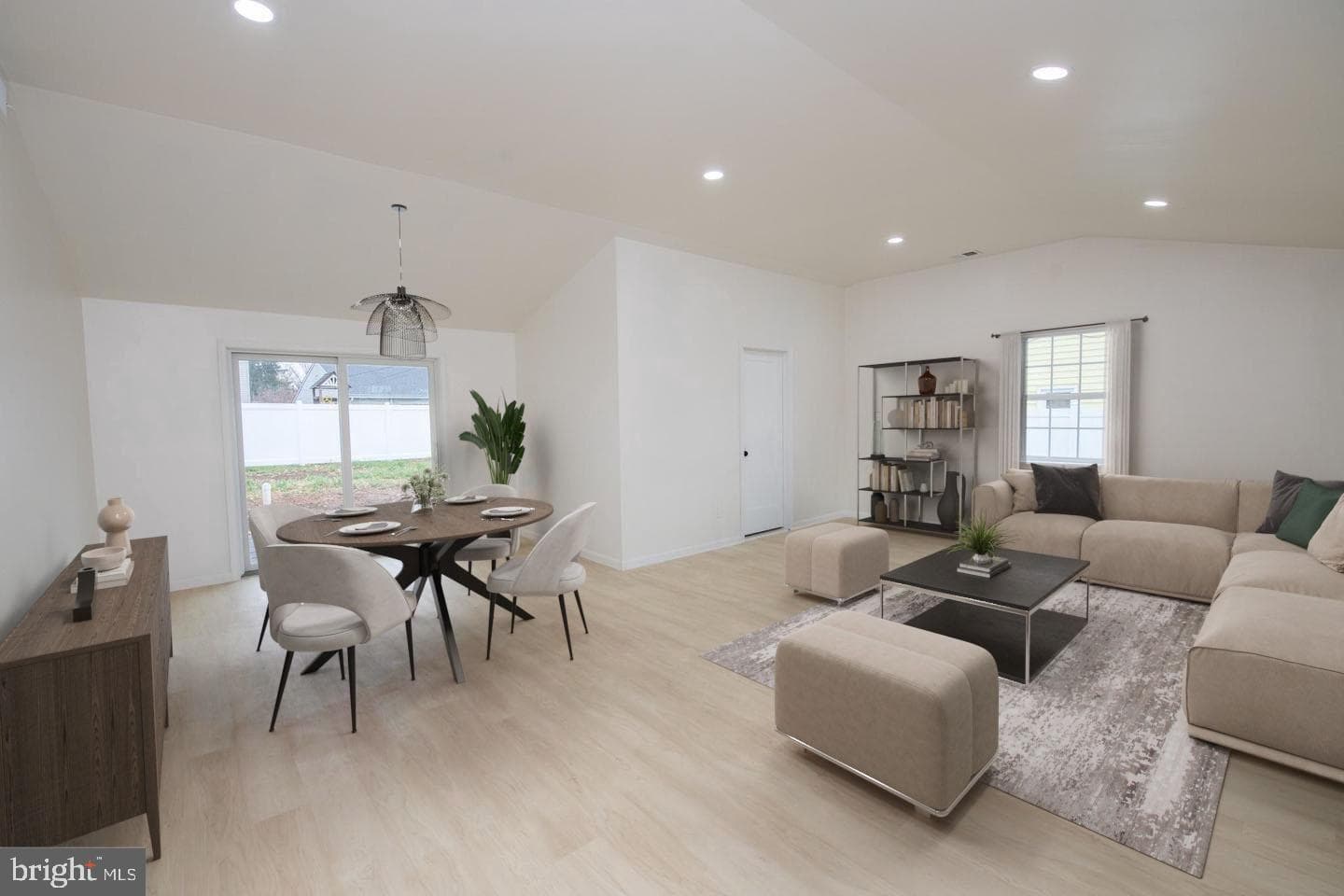 30 Mistletoe Lane photo 1