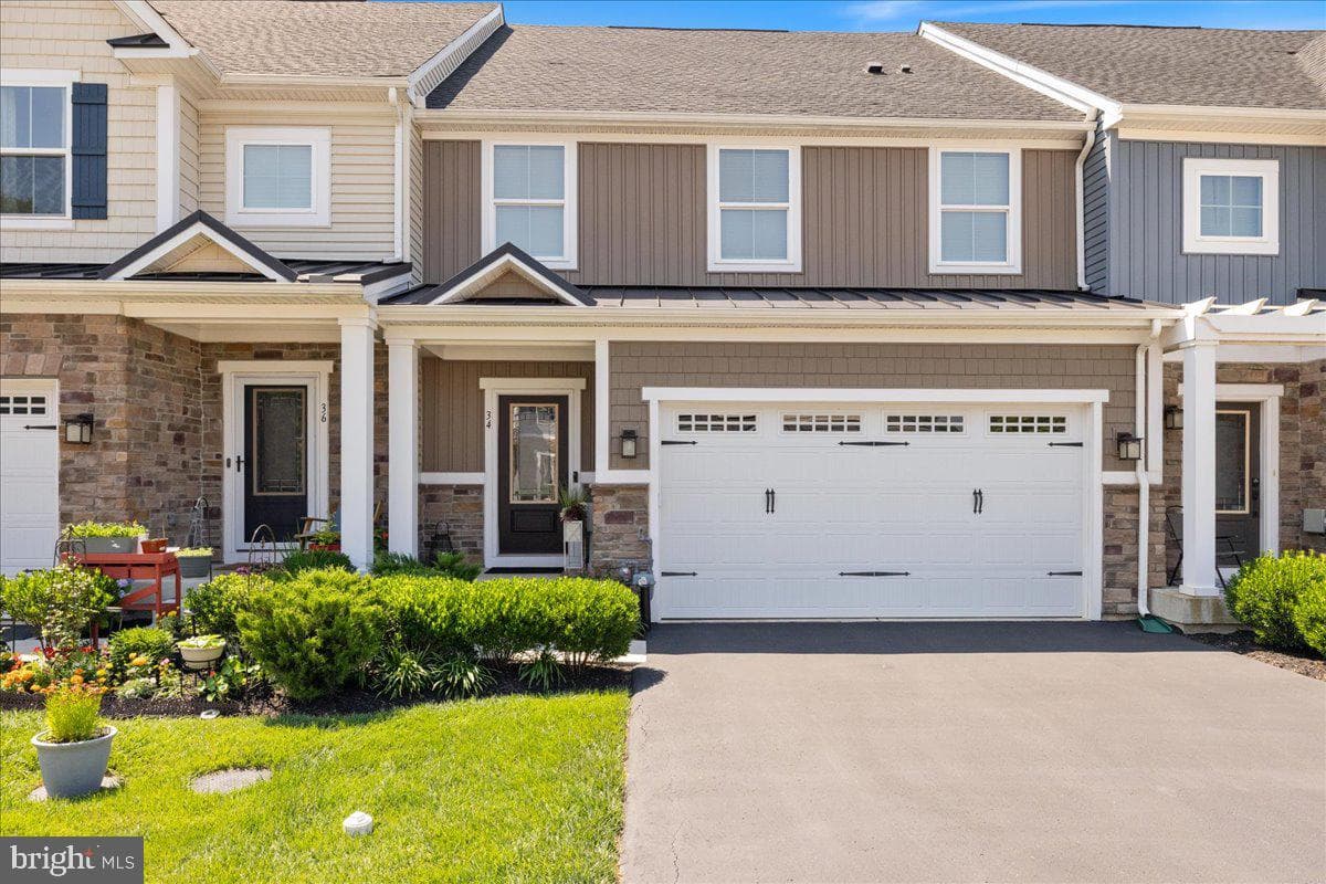 34 Griffin Way photo 1