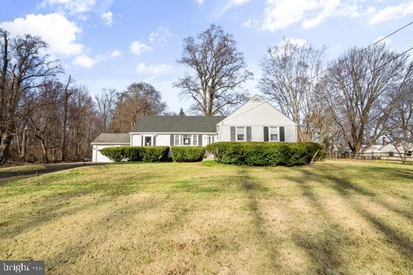 403 Lincoln Avenue photo 1