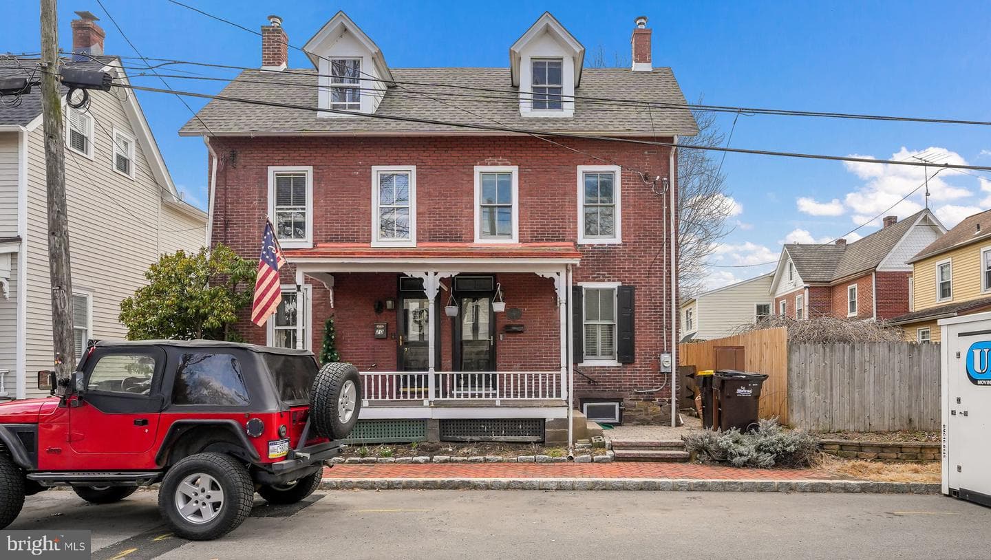 18 Penn Street