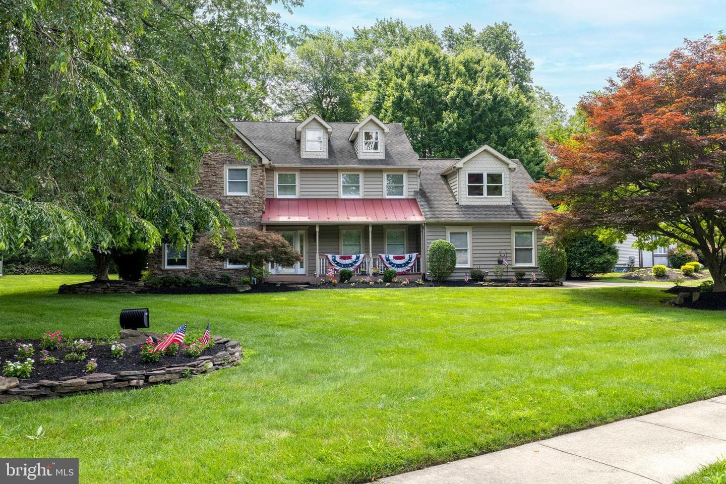 1495 Estate Lane photo 1