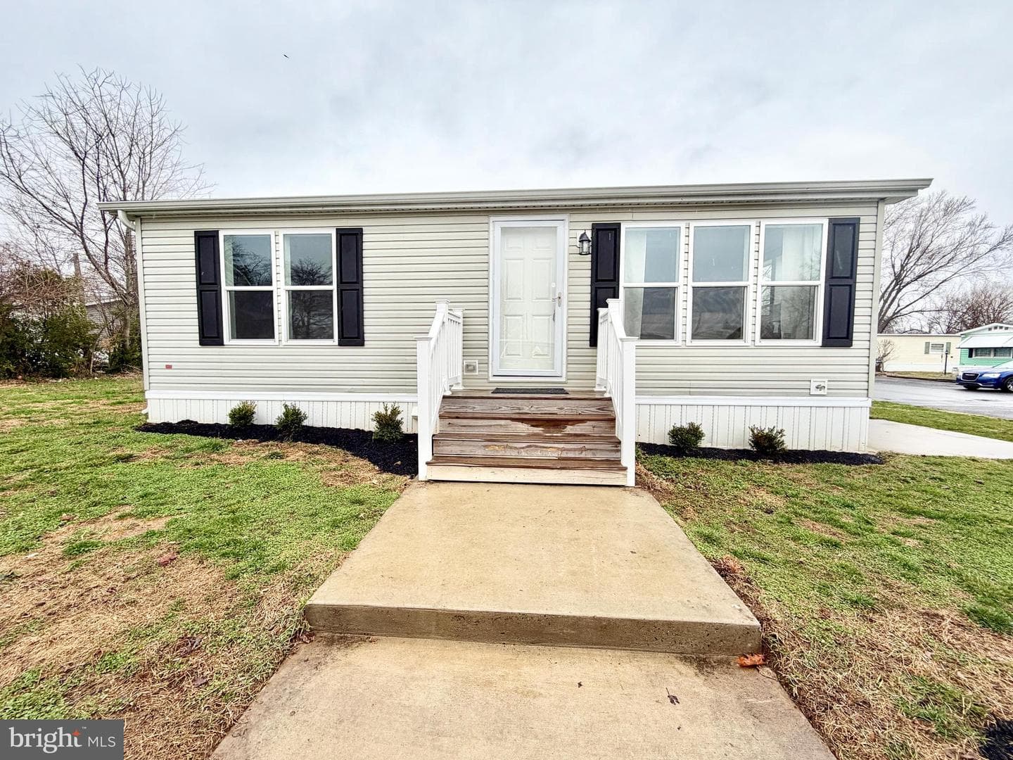 201 Johnson Drive photo 1