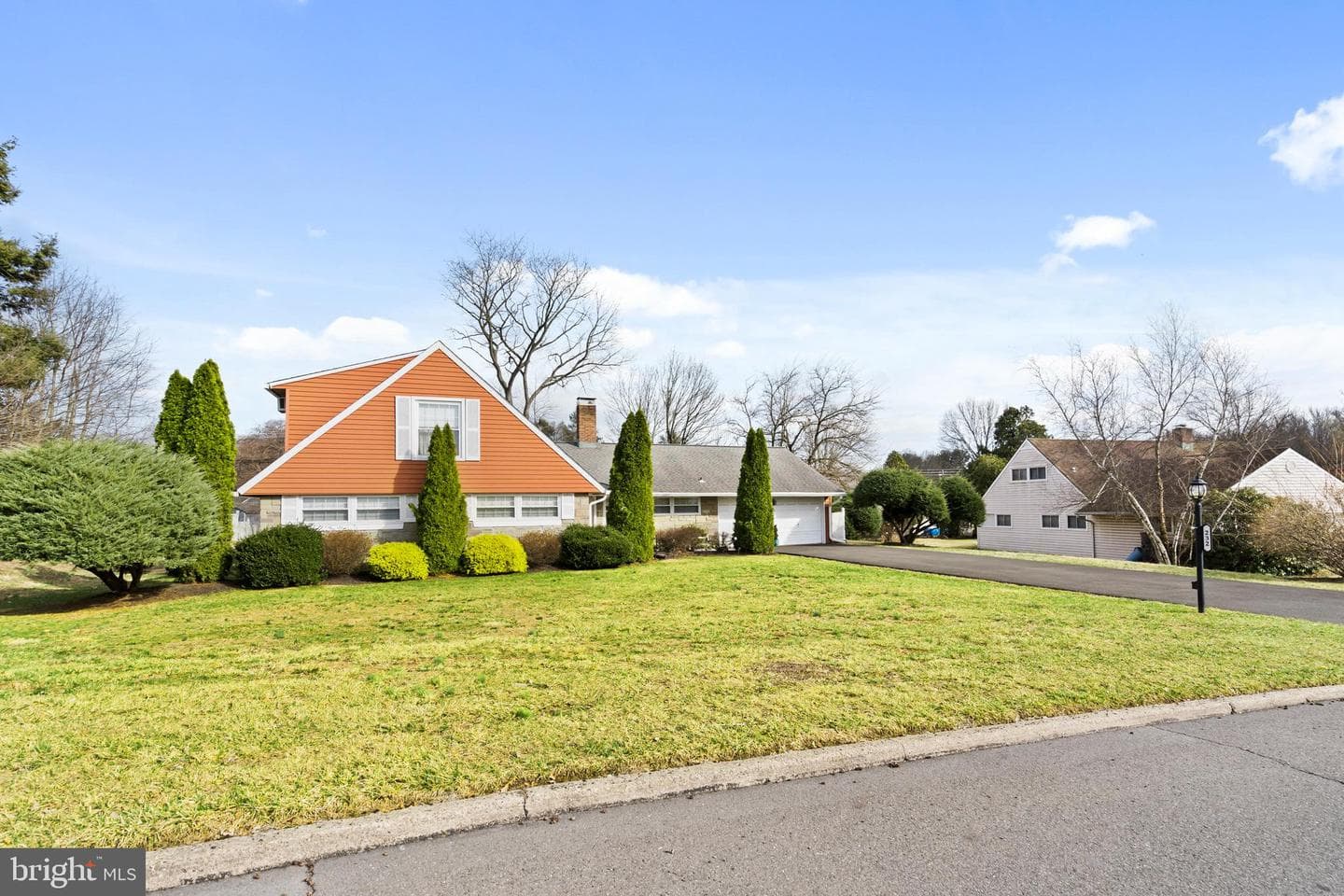 232 Forsythia Drive S #S photo 1