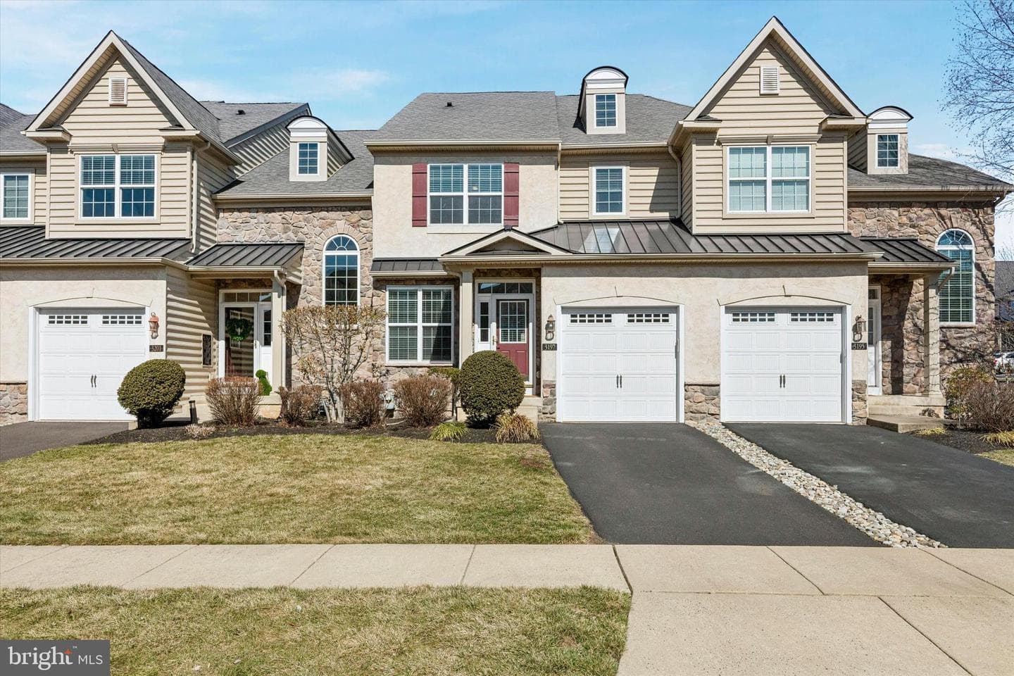 3197 Brookside Drive photo 1