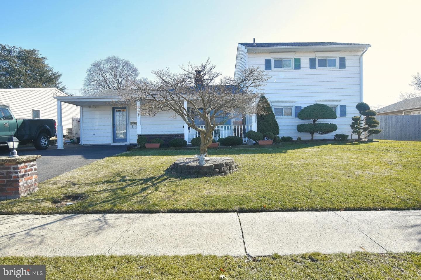 8 Summer Lane
