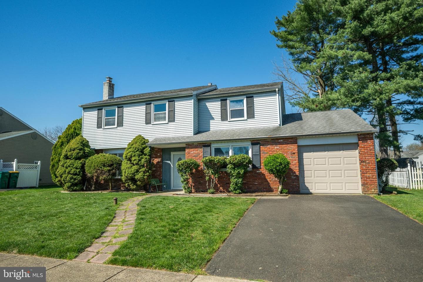 11 Maplewood Drive