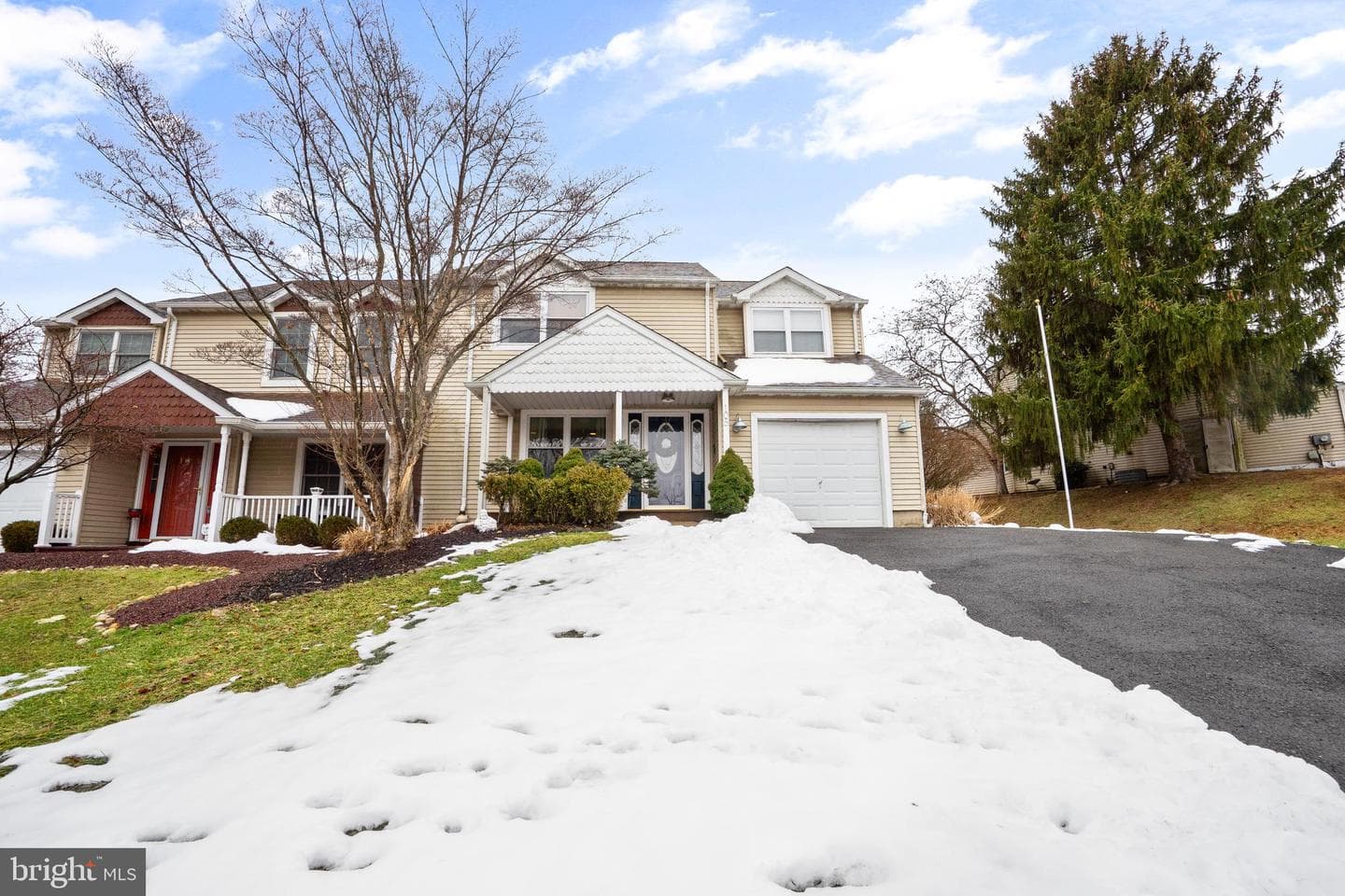 105 S Timber Road