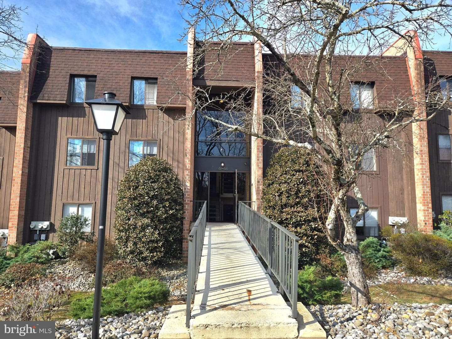 66 Hermitage Drive photo 1