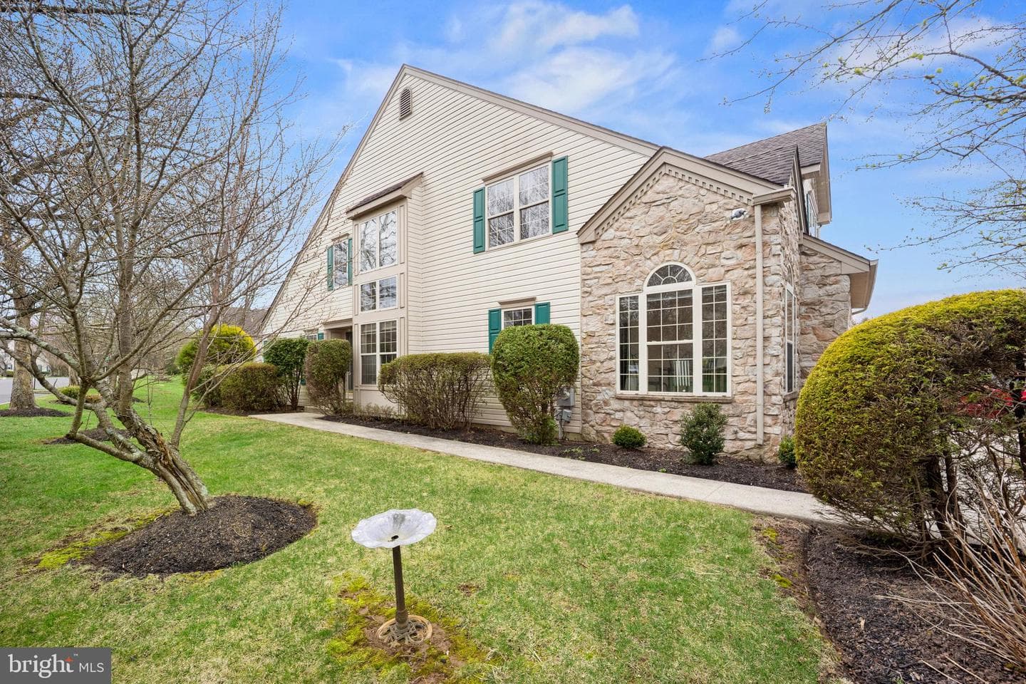 5087 Raintree Court