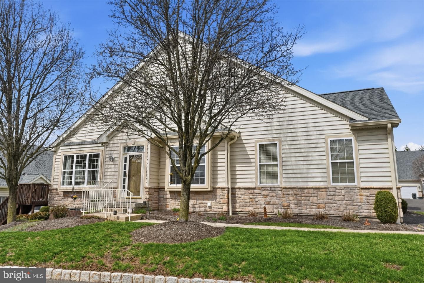 201 Canterbury Court #31