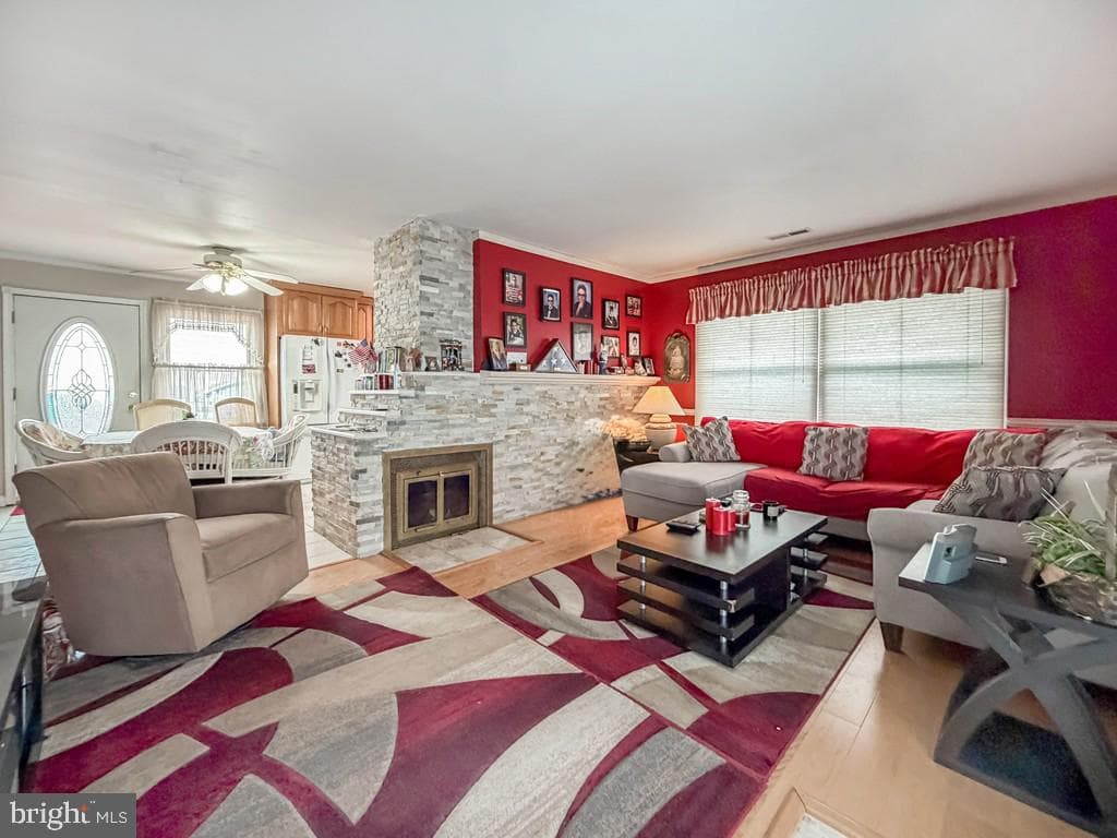 55 Teaberry Lane