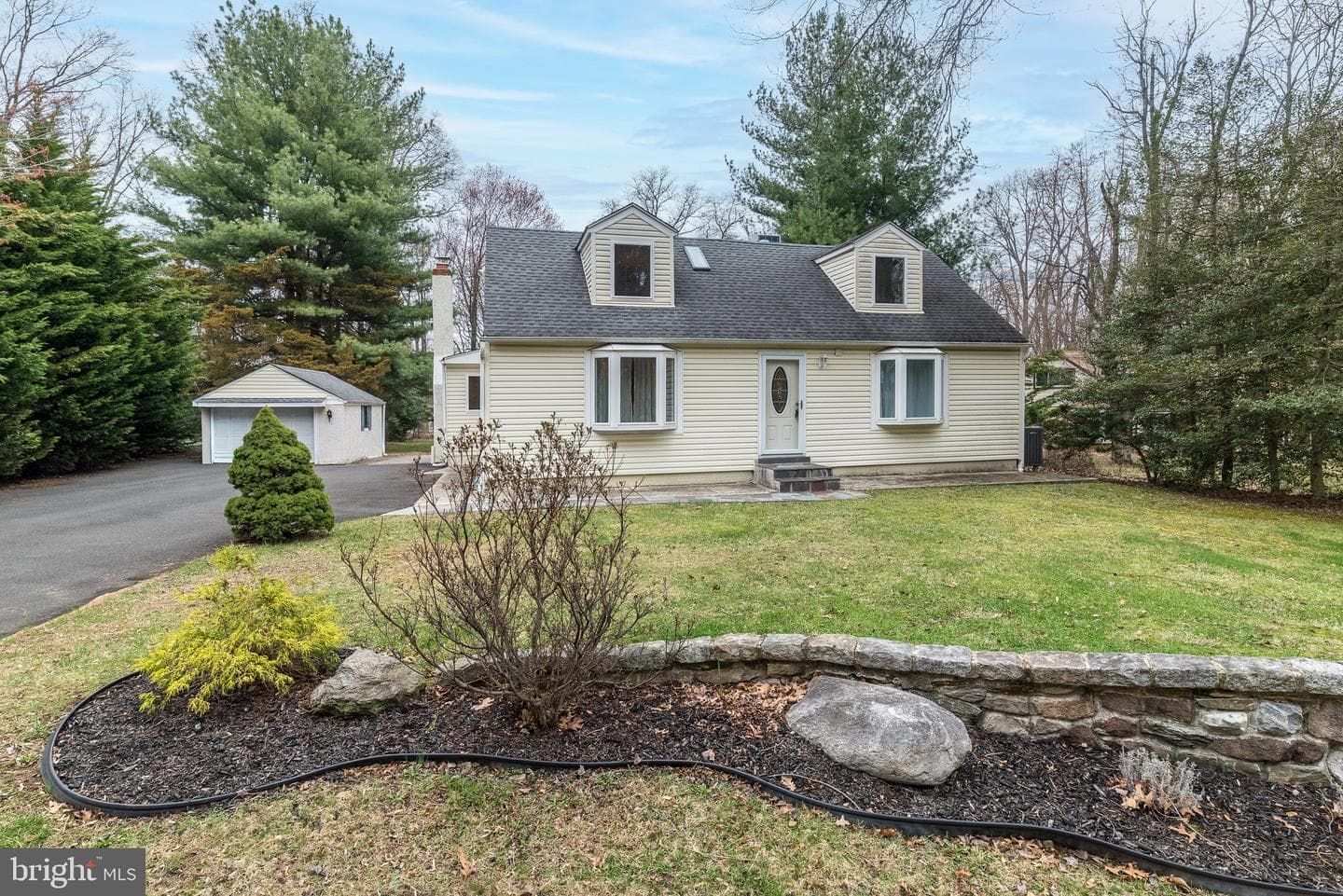 1630 Bonnie Brae Drive