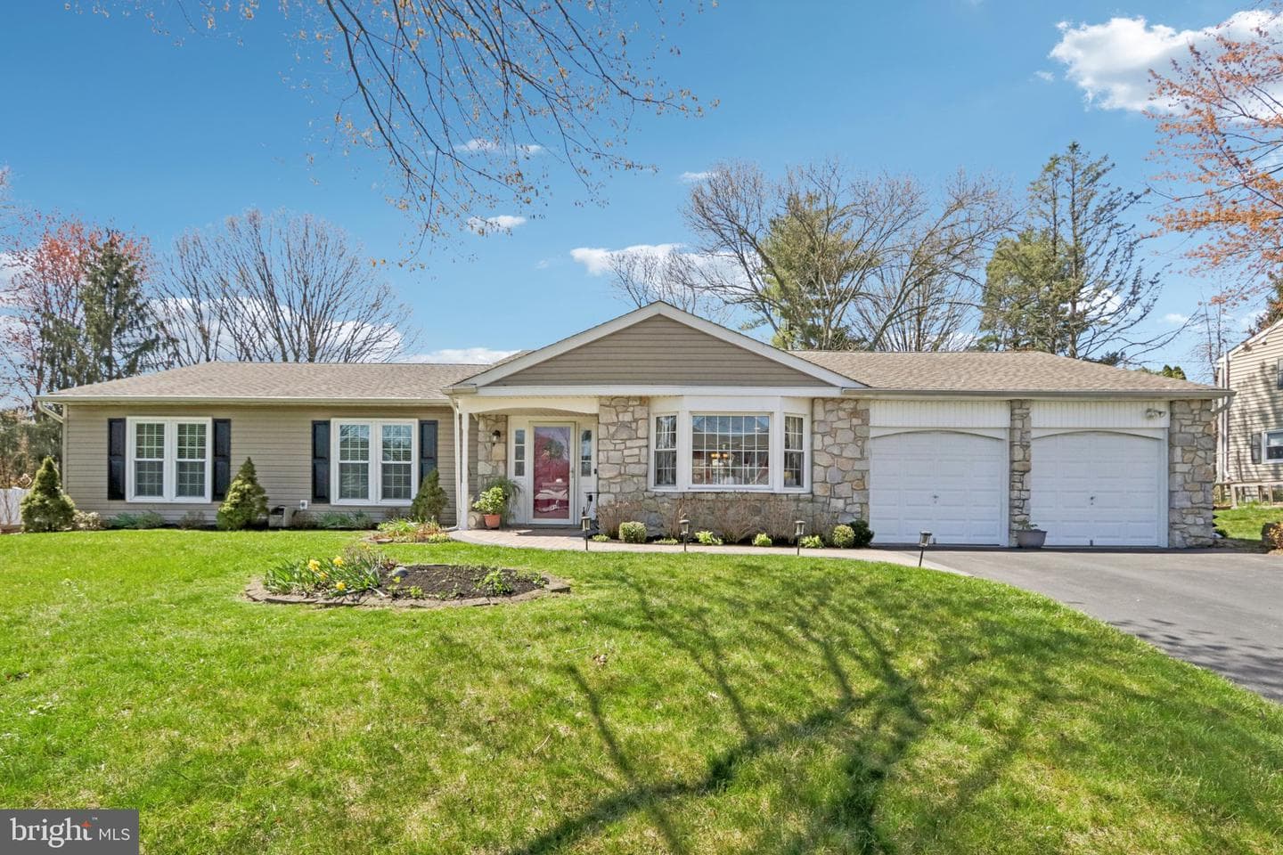 923 Pickering Drive