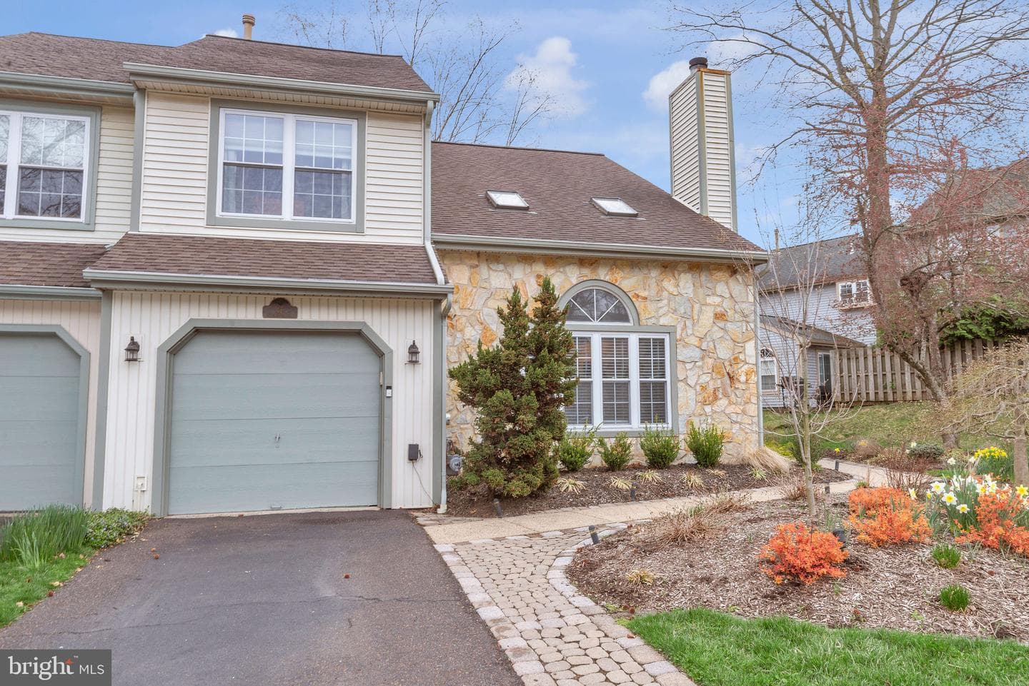41 Laurel Circle