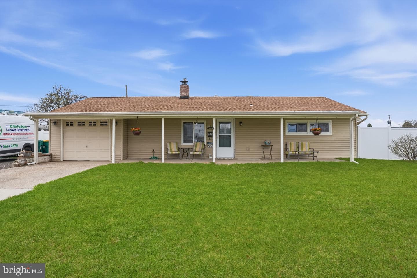 396 Pinewood Drive photo 1