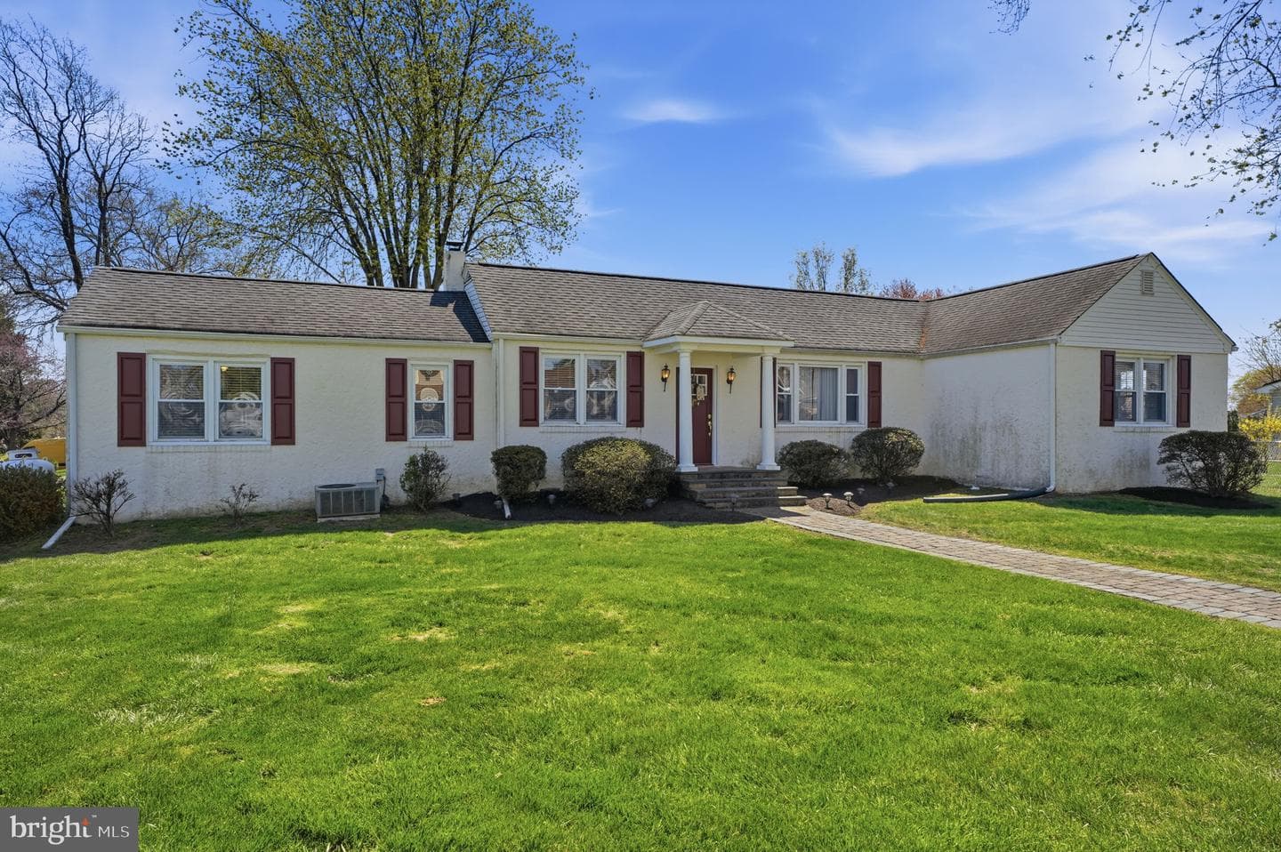 1615 Pleasant Drive